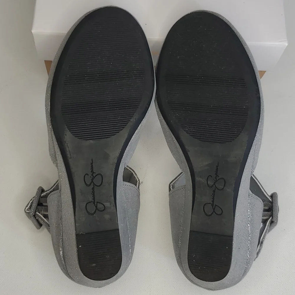 Jessica Simpson girls silver wedge dress shoes size 11